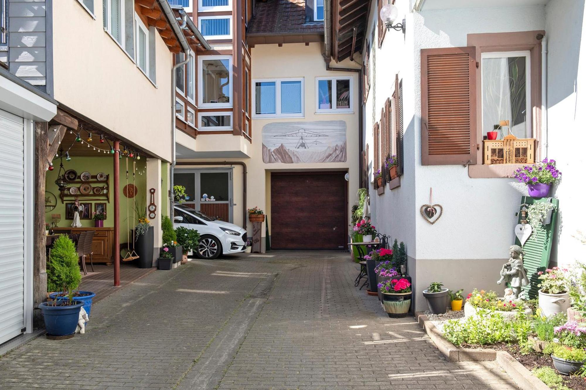 Ferienwohnung Fliegerhorst Endingen am Kaiserstuhl Exterior foto